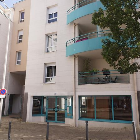 Le Pompidou T2 Pour 2 A 4 Pers Avec Parking Prive & Balcon Place Ney أنجير المظهر الخارجي الصورة