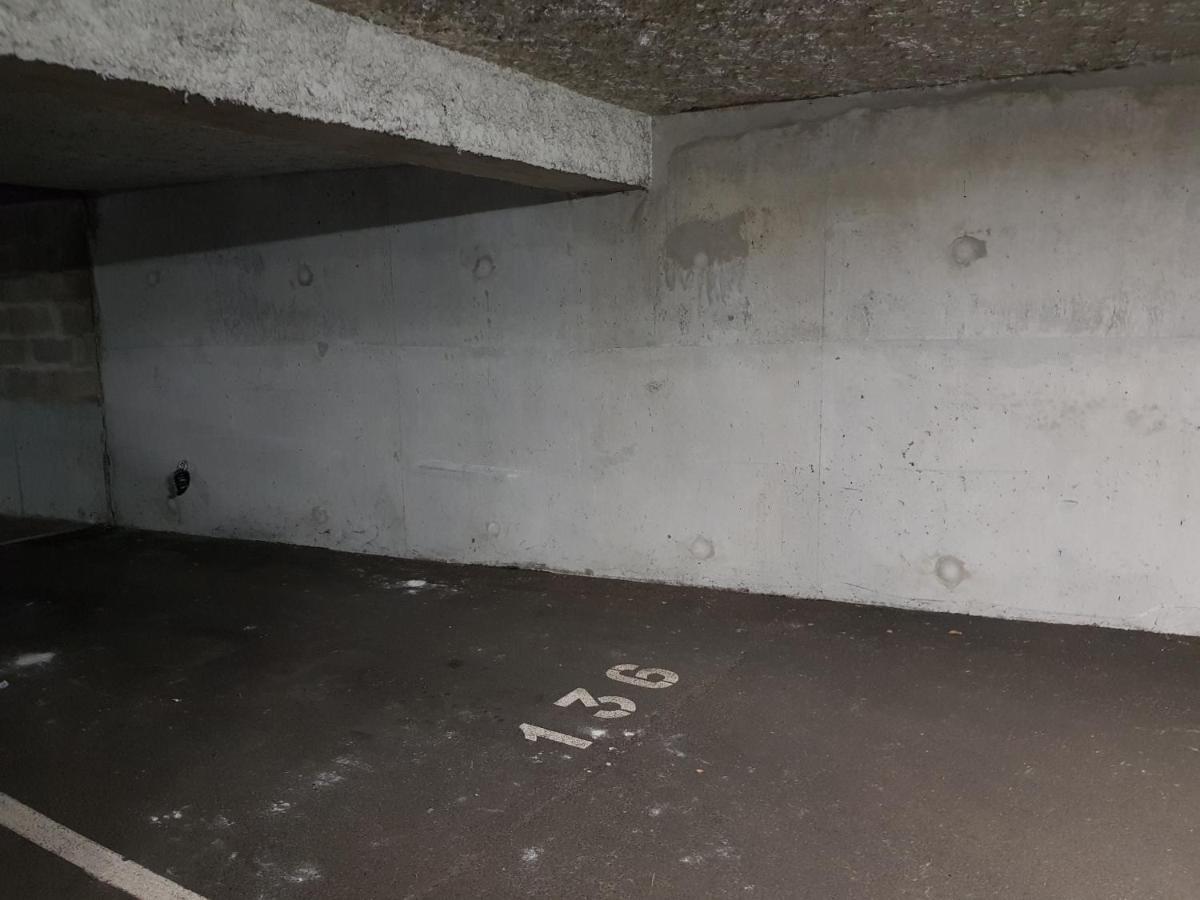 Le Pompidou T2 Pour 2 A 4 Pers Avec Parking Prive & Balcon Place Ney أنجير المظهر الخارجي الصورة